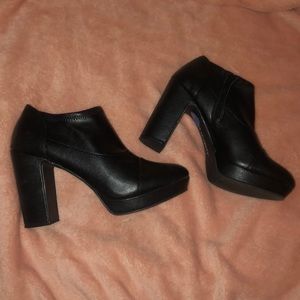 Fake leather heels